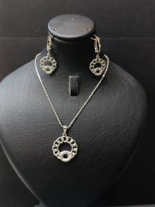 نیم ست اکسسوری کد 550